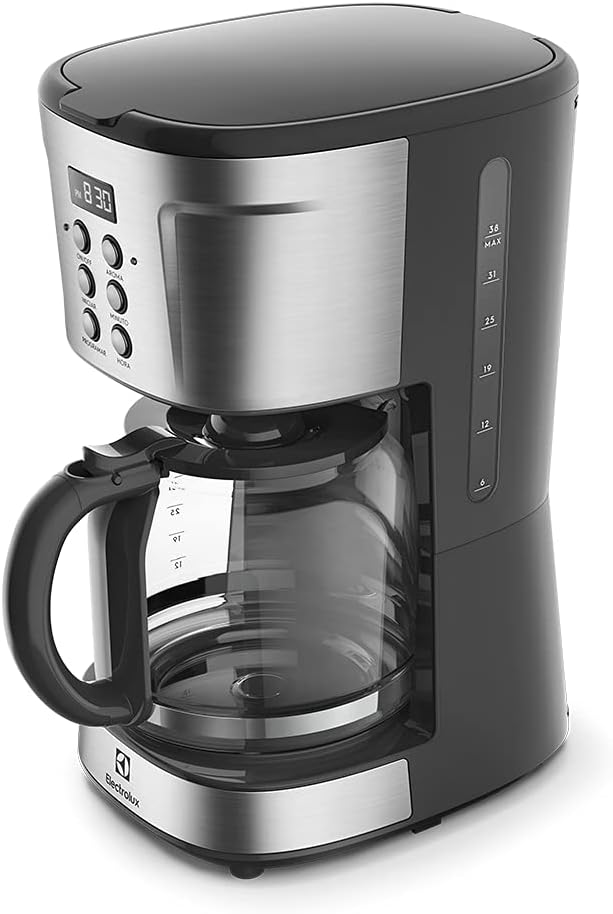 Electrolux Cafeteira Elétrica inox filtro permanente removivel capacidade 1,5L 38 xicaras função timer painel digital desligamento automatico ECM30 cor aço escovado 127v