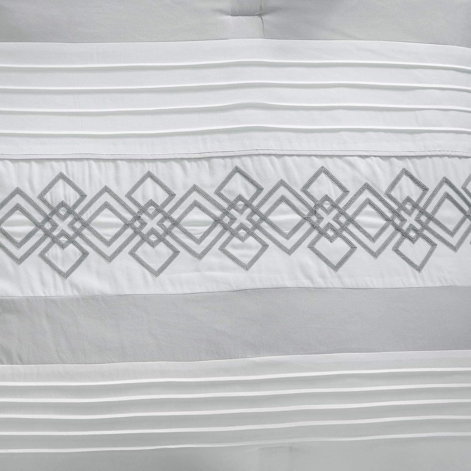 Conjunto de Edredom Ariel 7 Peças com Saia para Cama e Almofadas