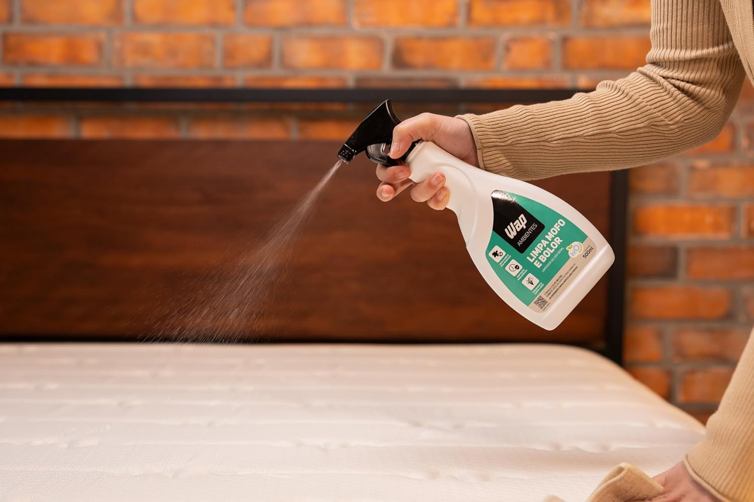 WAP Removedor de Mofo e Bolor WAP LIMPA MOFO E BOLOR 500ML Limpeza preventiva com Fragrância de Capim Limão